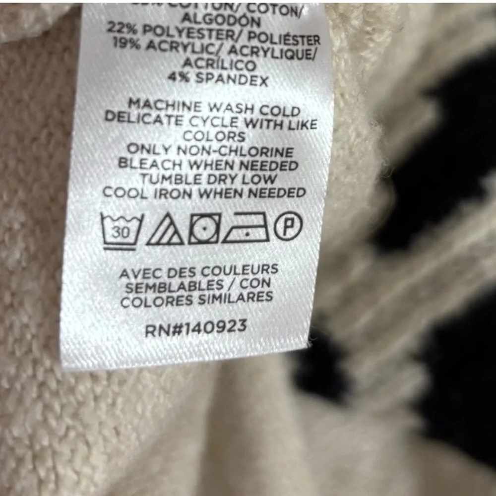 [Loft] Paris Sweater - Picture 11 of 11